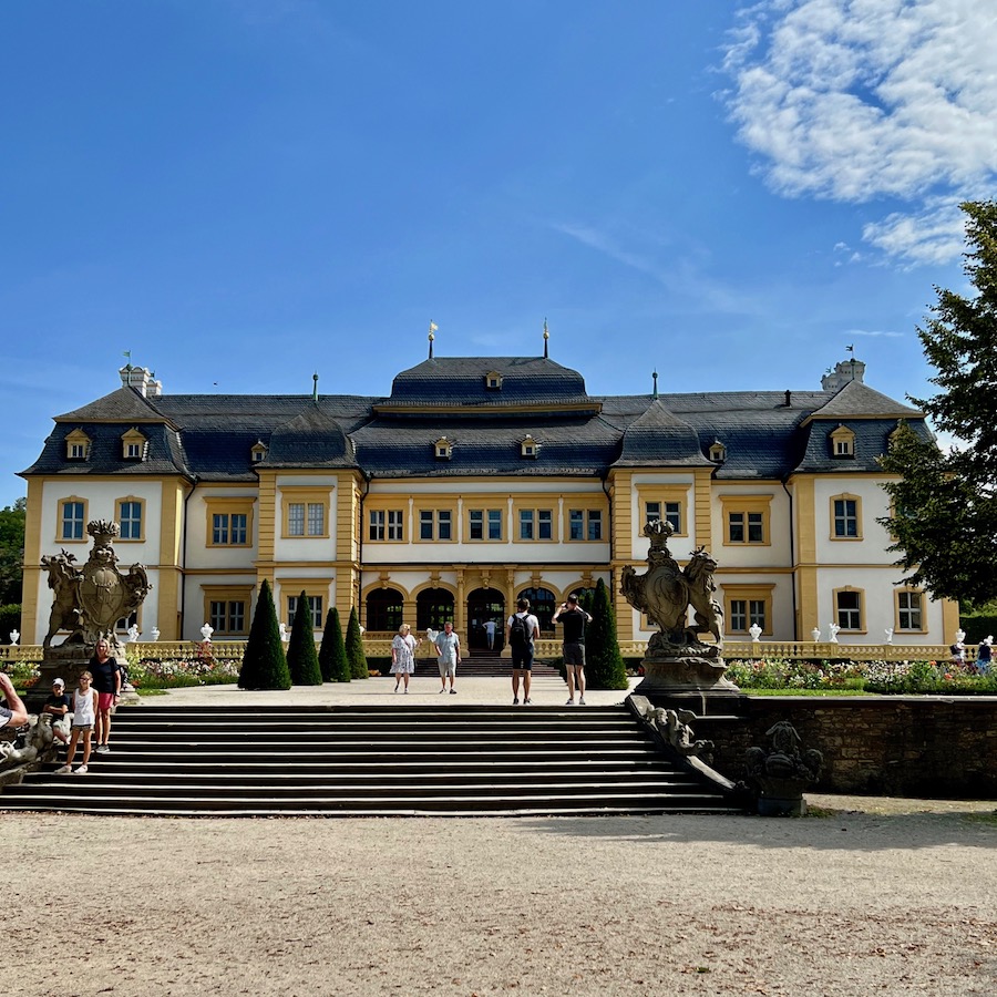 17_zweiuferland_veitshöchheim_schloss