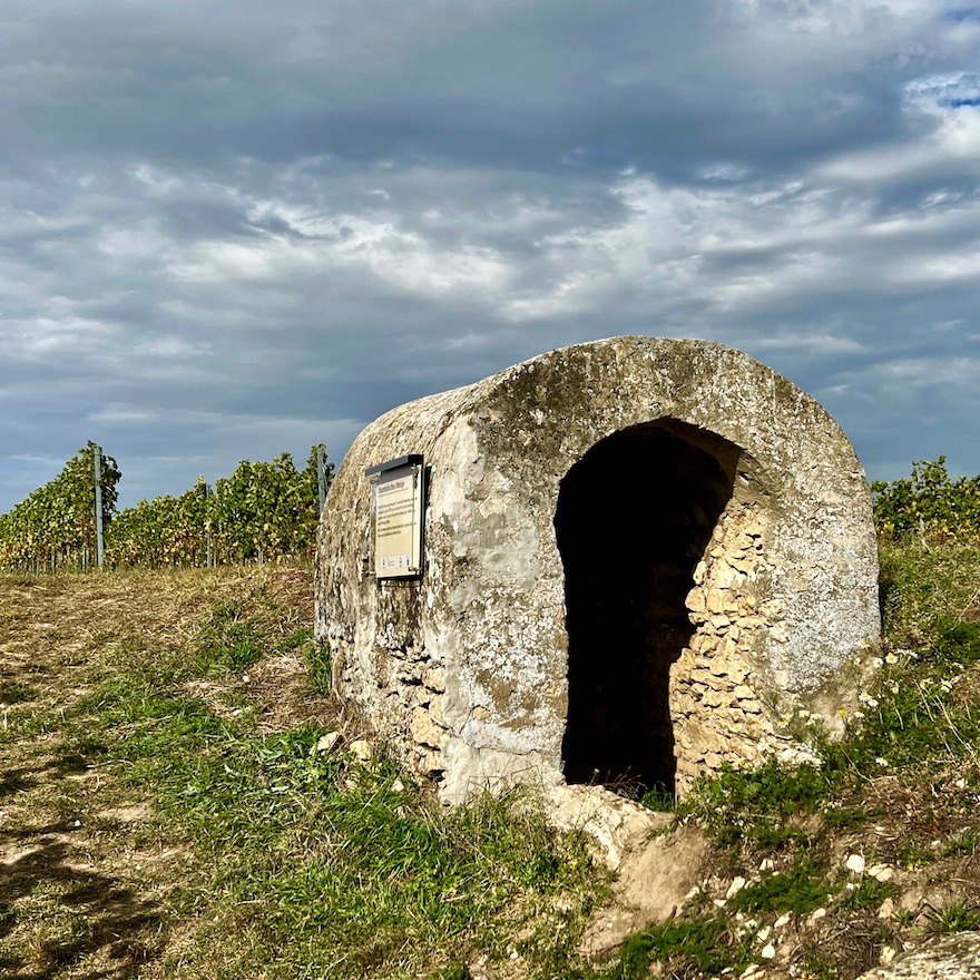 18_westhofen_wingertsheisjer wanderweg