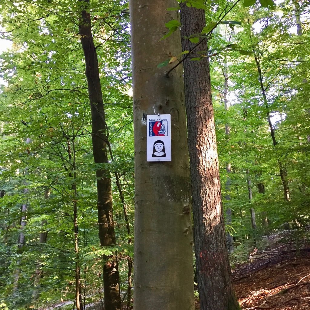 wegweiser nonnenpfad